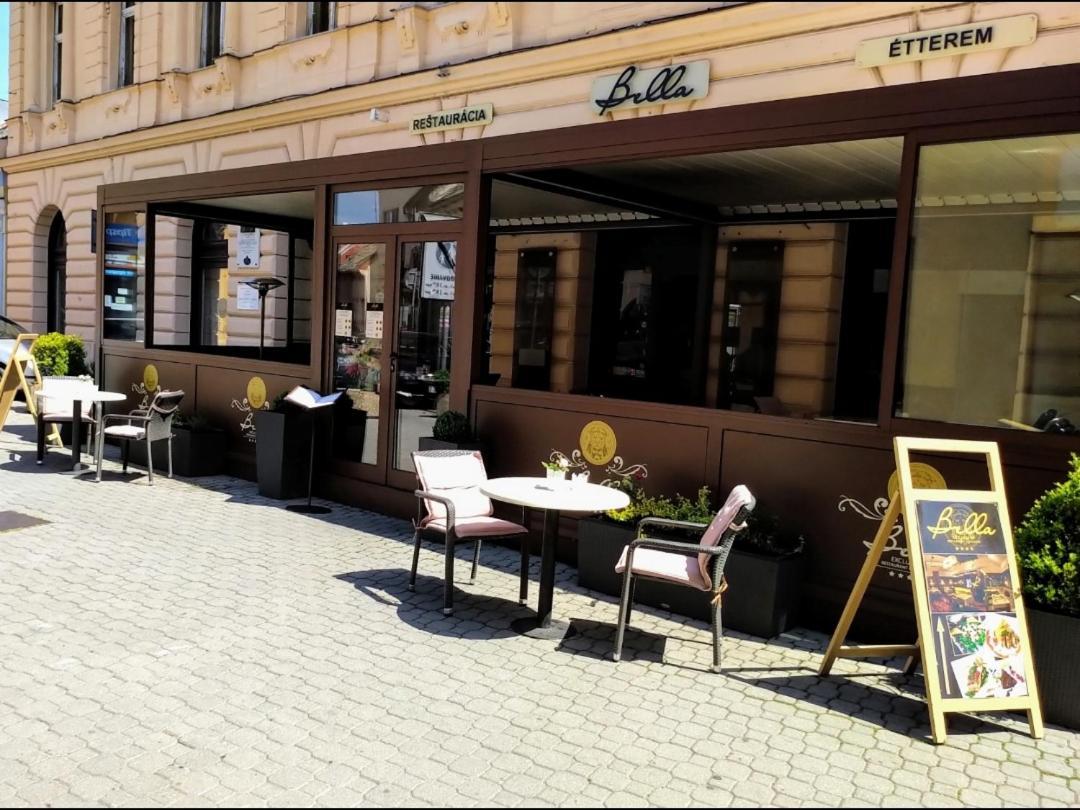 Bella Penzion Komárno Εξωτερικό φωτογραφία